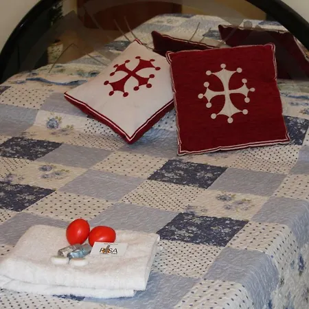 Bed and Breakfast Town *
