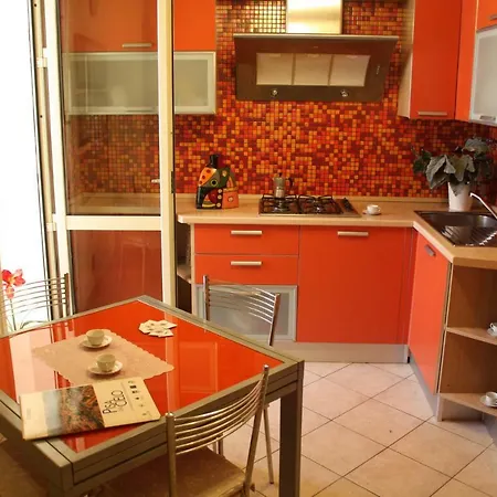 Town Nocleg ze śniadaniem Piza