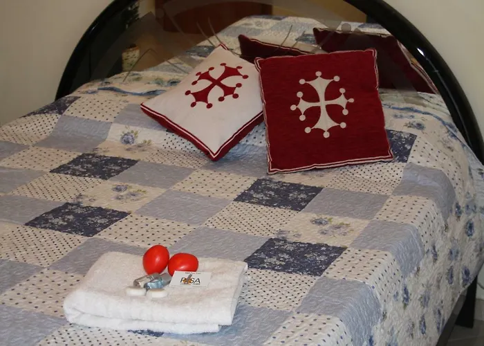 Bed and Breakfast Town *